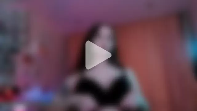 EllieHeart photo 18