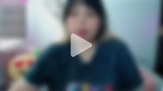 EllieMoonX photo 19