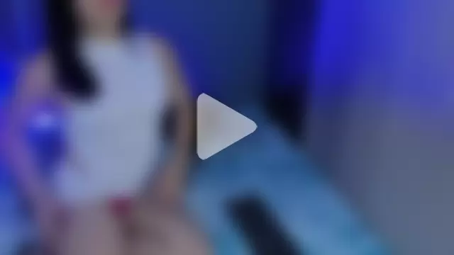 EmiilyRousee photo 1