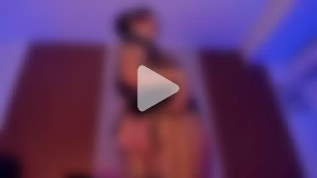 Emiilycollins photo 28