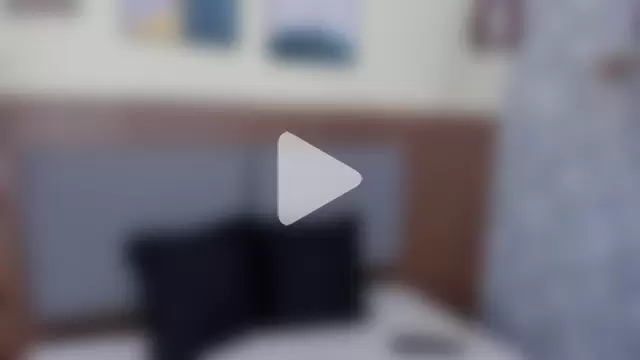 EmillyHarper_ photo 16