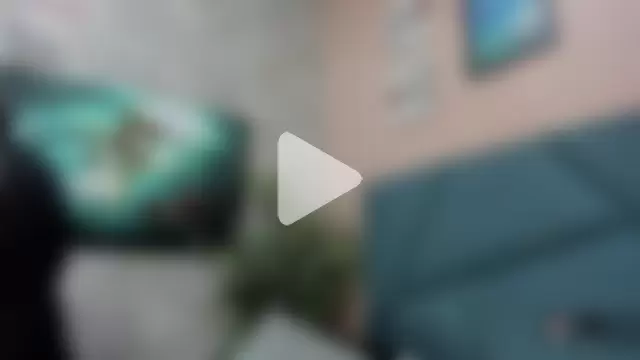 EmillyHarper_ photo 4