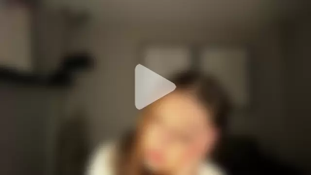 EmilyCarterX photo 3