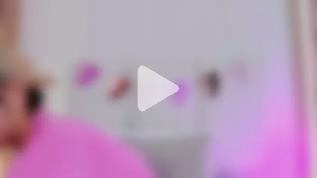 Emily_robertss photo 22