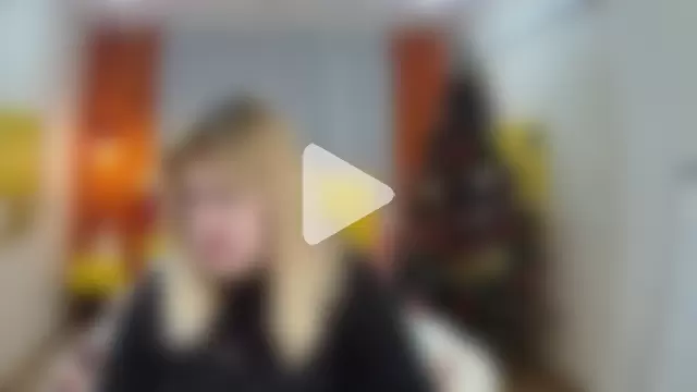 EmmaEllison photo 28