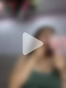 EmmaValencia_ photo 5