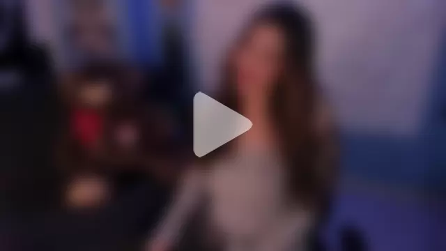 EmmilyClark photo 14