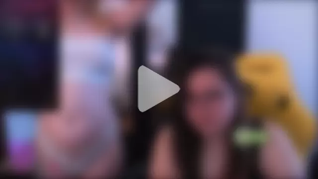 EvaAndLilith photo 11