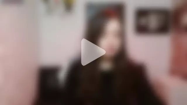 Eva_Roussell photo 1