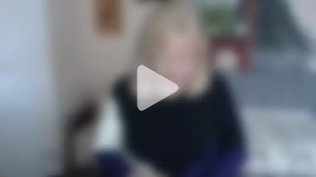 EvelynLoveShy photo 16