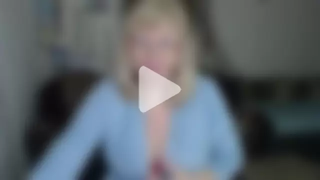 EvelynLoveShy photo 2