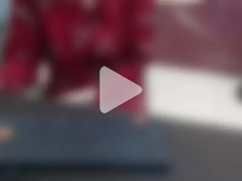 Funnygirl_9x photo 16