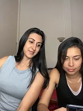 GirlsGetHorneynWild photo 10