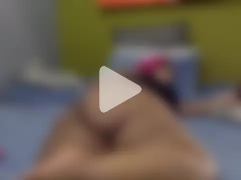 GoldenPussyXOXO photo 7