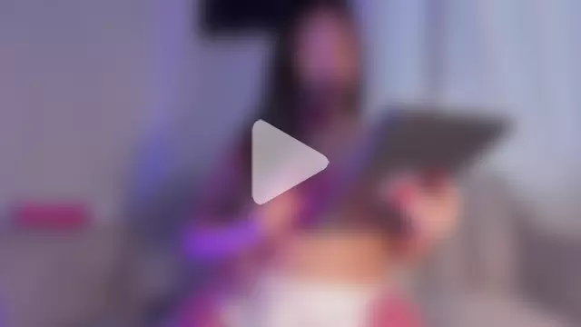 HannahDavis_ photo 1