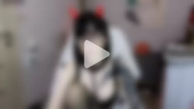 HazelTompson photo 3