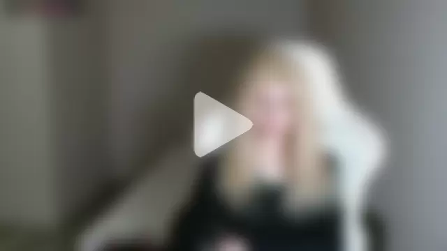 Helga__Pataki photo 3