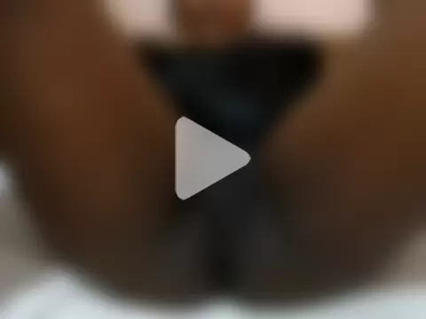 Hornysmoker20 photo 2