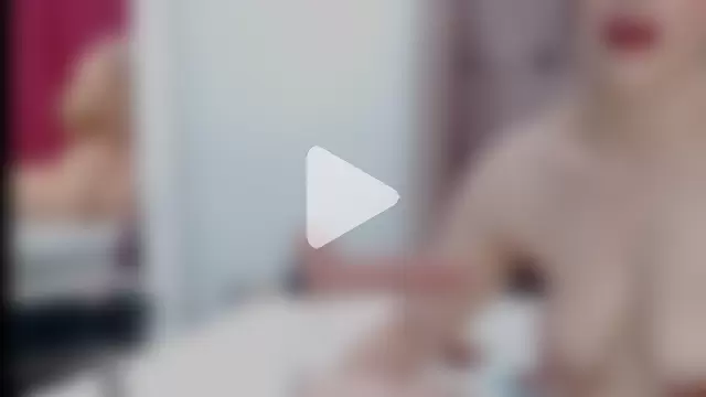 HotAss_Hally photo 3