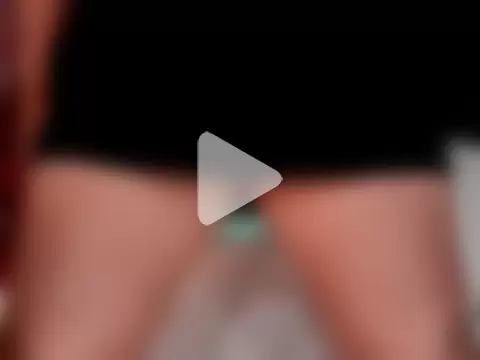 HottyLeciousCum photo 2