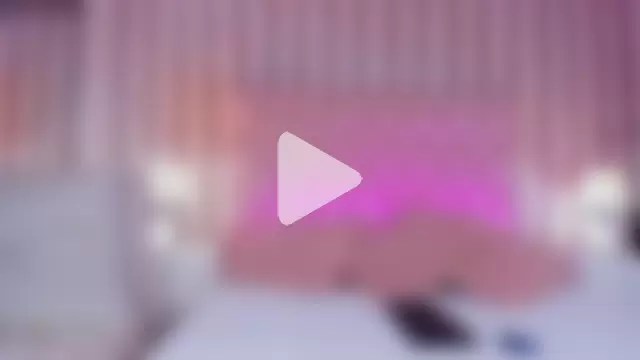 Iris_Jenner1 photo 1