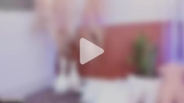 Iris_Thompson_ photo 6