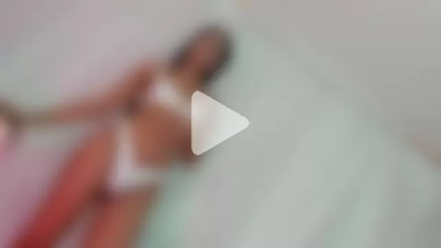 Itsme_Daniela photo 17