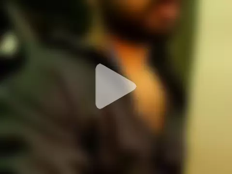 Jenni11Live photo 15