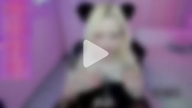 JuliaSharkk photo 16