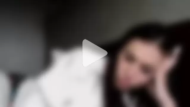 JulianaGold1 photo 21