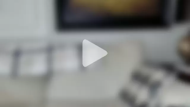 JulieHolliday photo 1