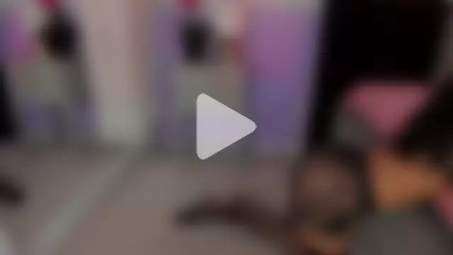 Julieta_Cortes__ photo 3