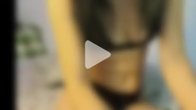 JullyanaRain photo 28