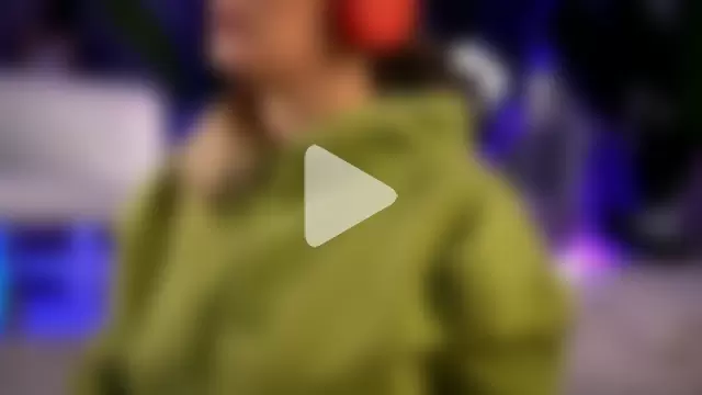 KellyMathews photo 23