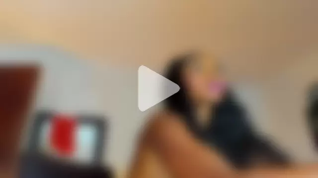 KimberlyBanks2 photo 5