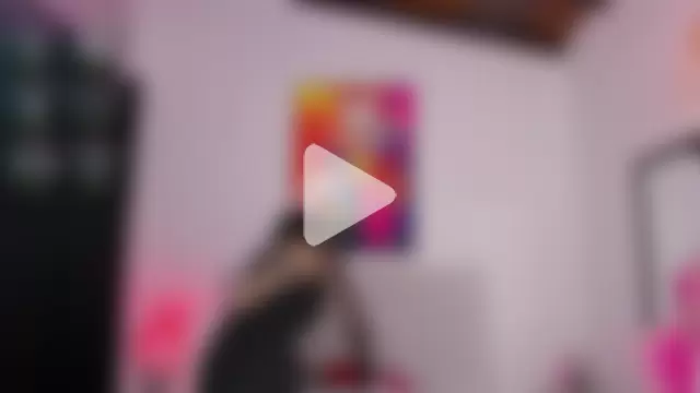 KristalFoxx photo 15