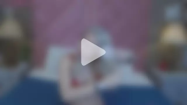 LaraAddison photo 30