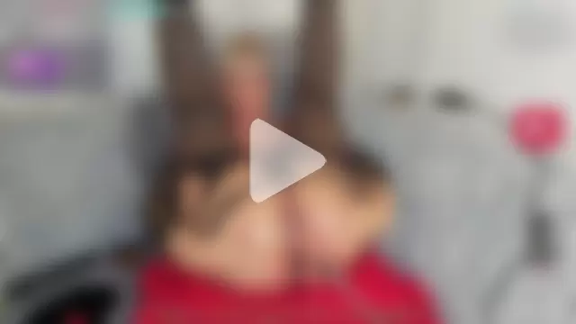 Lara_Croft-Milf_ photo 1