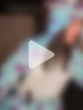 Laura-Khalifa photo 4