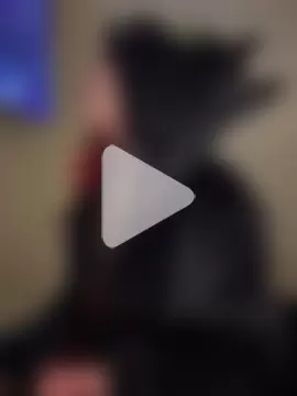 Laura-Khalifa photo 3