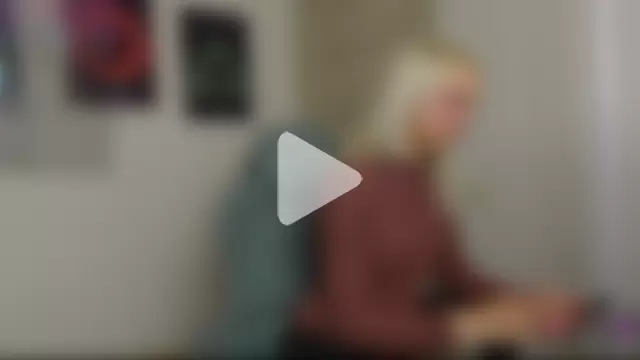 Laura_Chaplin photo 16