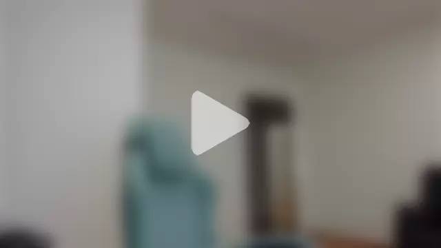 Laura_Chaplin photo 7