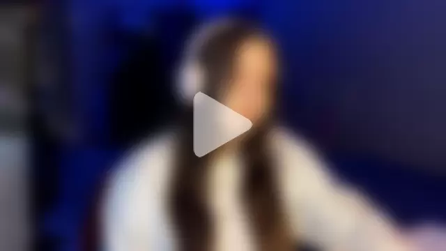 LauretteRagar photo 6