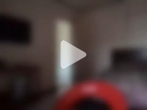 LeanneBettina photo 9