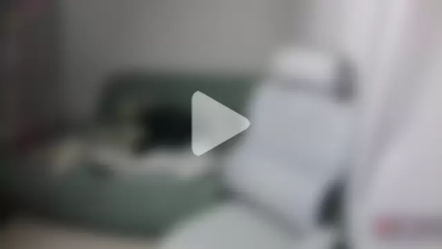 LeonBoykisser photo 3