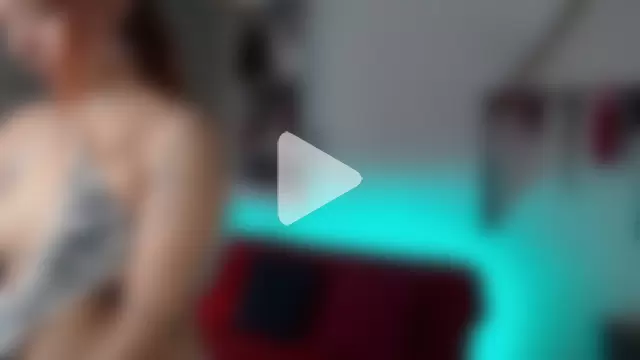 Lexxi_and_RedWidow photo 4