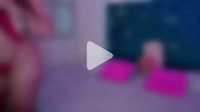 Lilly_Peach22 photo 13