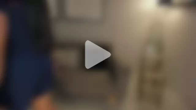 LizzHamilton__ photo 1