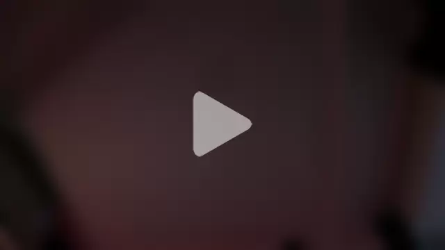 LolaMustaine_ photo 1