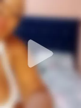 Luciouslips00 photo 29